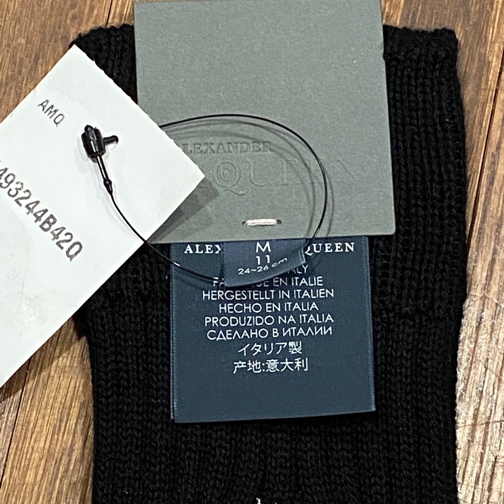 $85 Men’s Alexander McQueen socks chunky skull - Picture 5 of 8